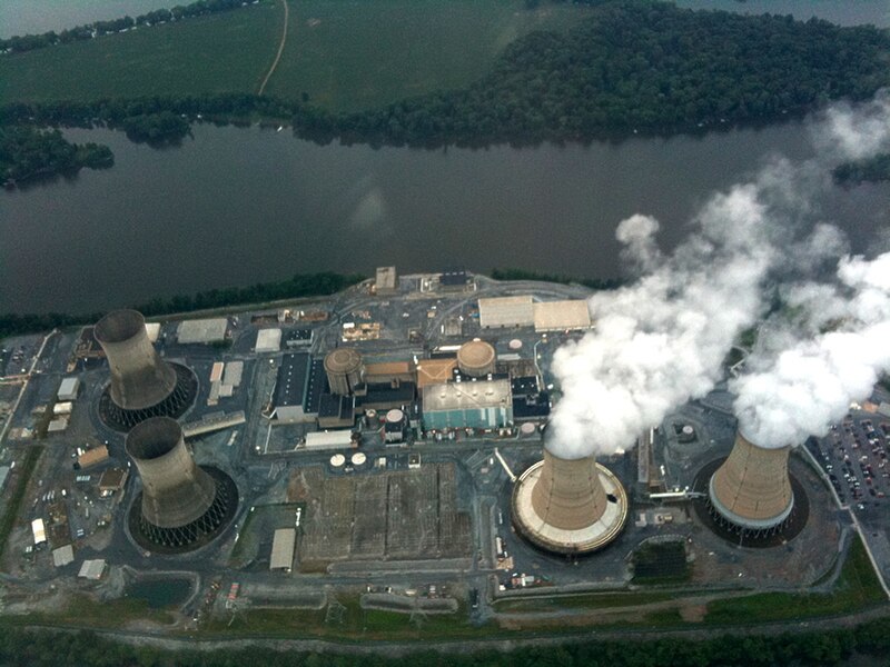 File:Three mile island 062010.jpg